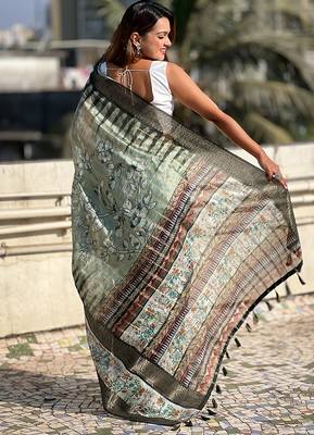 Green printed chanderi crush printed saree with blouse 4