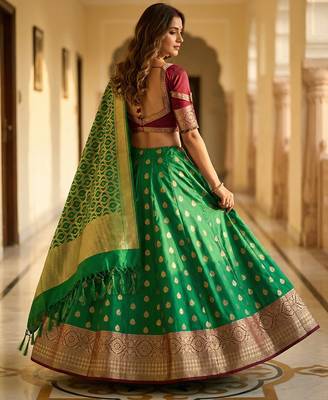 Pure Silk Unstitched Banarasi Lehanga Set in Green Colour with Blouse 2