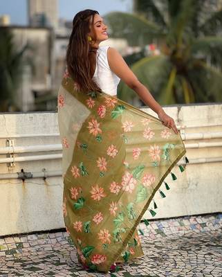 Mehendi printed chanderi cotton printed saree with blouse 4