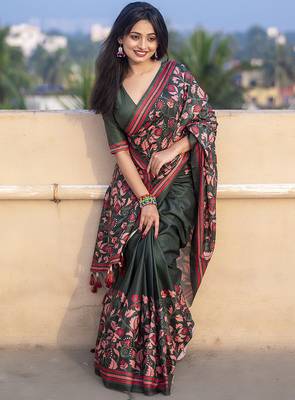 Dark green printed kolam silk printed saree with blouse 1