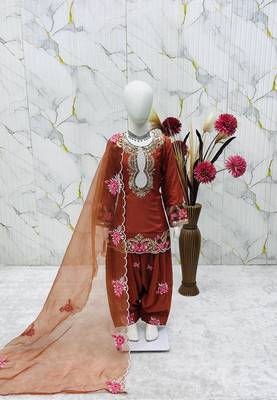Designer party wear heavy natural crep kids patiala set 3