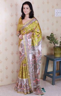 Gold printed tussar silk printed saree with blouse 3
