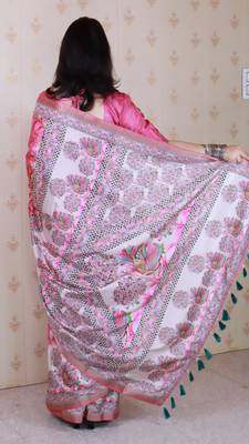Pink printed tussar silk printed saree with blouse 4