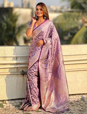 Lavender woven self design antique silk blend banarasi saree with blouse 3