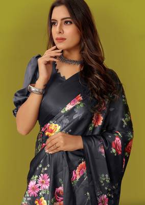Printed satin saree 4