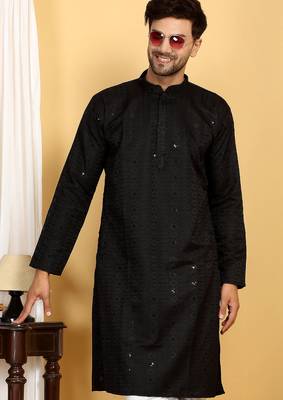 Black embroidered kurta set with sequins highlights 2