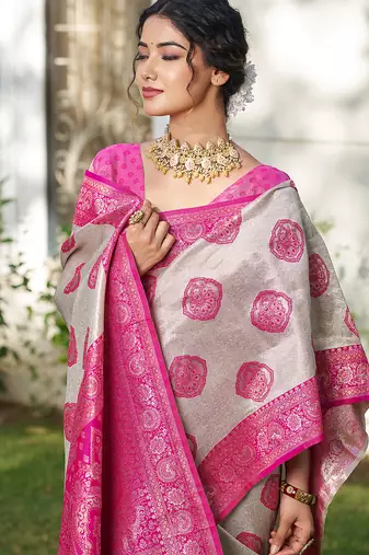 Elegant silk blend saree with unstitched blouse | lightweight festive & party wear saree