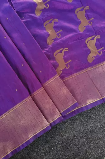 Purple silk blend zari banarasi weaving saree with blouse