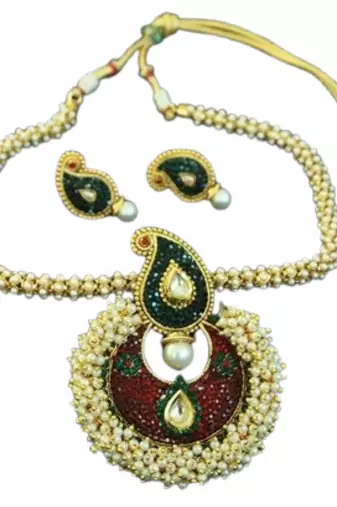 Elegant Maroon & Green Necklace set Studded with pearls