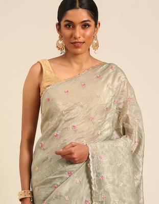 Green gold crush embroidery work with lace border saree 3