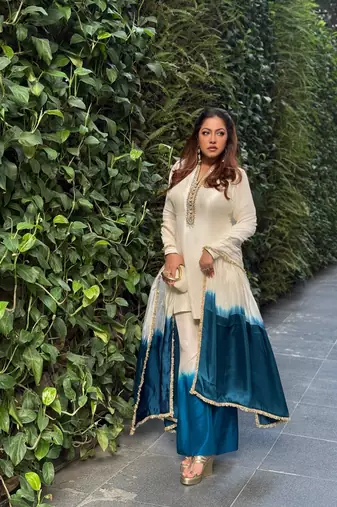 Off-White Roman Glass Ombre Plazzo Suit Set with Mirror Work & Dual Tone Dupatta