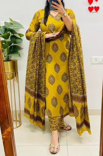 WOMEN PURE COTTON HANDBLOCK PRINT STARIGHT KURTA WITH PANT AND DUPATTA 