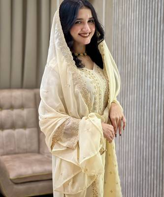 White color faux georgette embroidery work party wear salwar suit 2