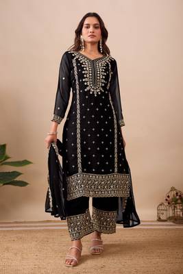 White color faux georgette embroidery work party wear salwar suit 2