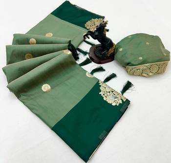Green soft silk saree with zari weaving & peacock motifs 2