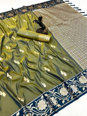 Green premium soft silk saree with zari weaving & floral border 1