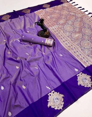 Purple soft silk saree with zari weaving & floral motifs 1