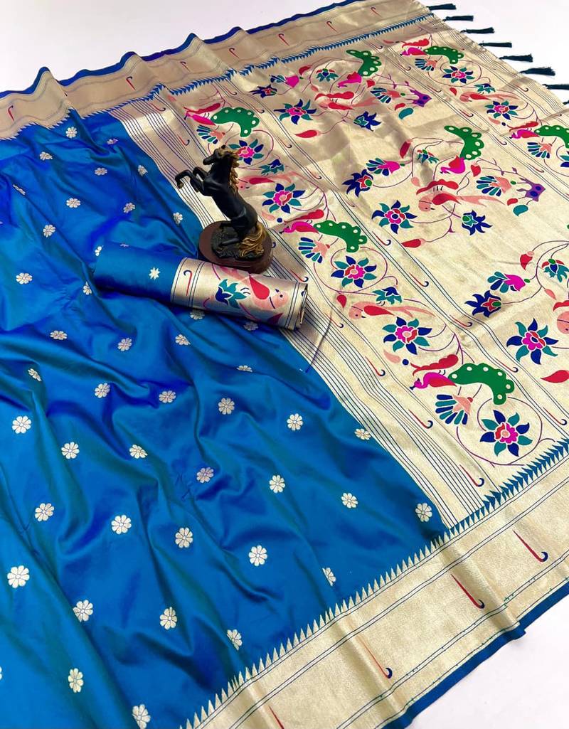 Rama green soft silk paithani saree with flora zari weaving & muniya border