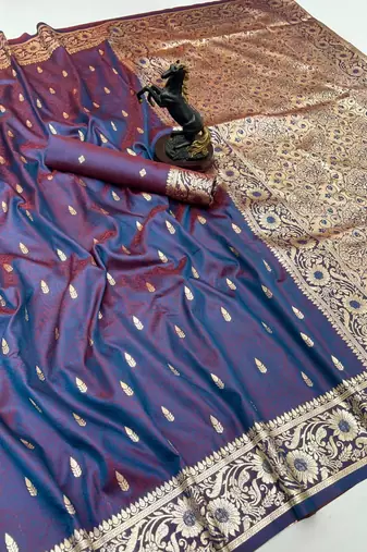 Rama green banarasi silk saree with embossed weaving design