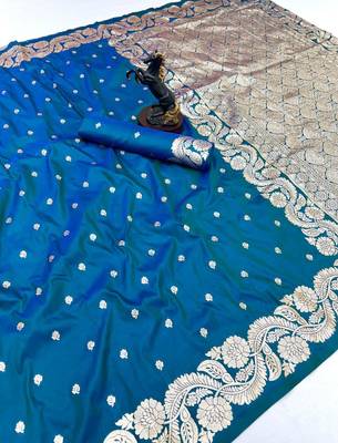 Rama green paithani banarasi silk saree with zari weaving & rich pallu 1