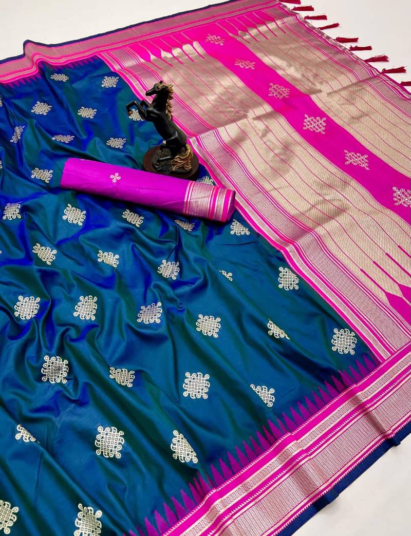 Rama green soft silk saree with kolam zari motifs & designer pallu