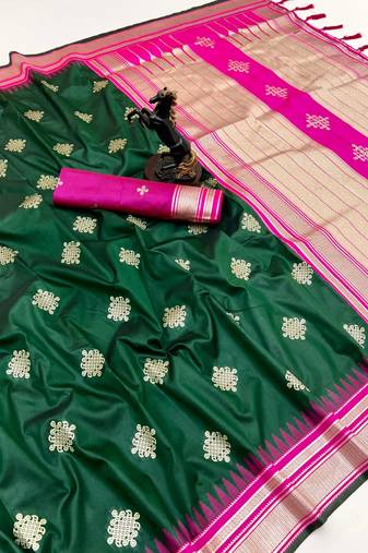 Green soft silk saree with kolam zari motifs & designer pallu