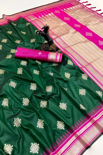 Green soft silk saree with kolam zari motifs & designer pallu