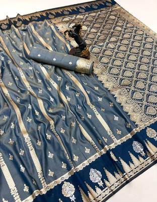 Rama green soft silk saree with zari weaving & striped motifs 1