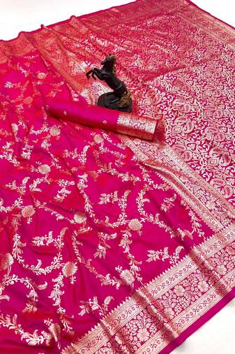Pink banarasi silk saree with zari embossed jal design & rich pallu