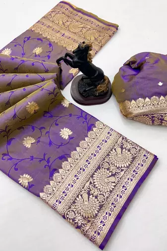 Onion pink banarasi silk saree with zari embossed jal design & rich pallu