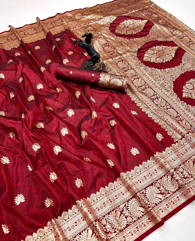 Red banarasi silk saree with zari embossed jal design & rich pallu