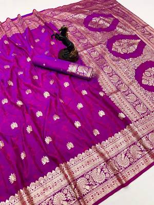 Pink banarasi silk saree with zari embossed jal design & rich pallu 1
