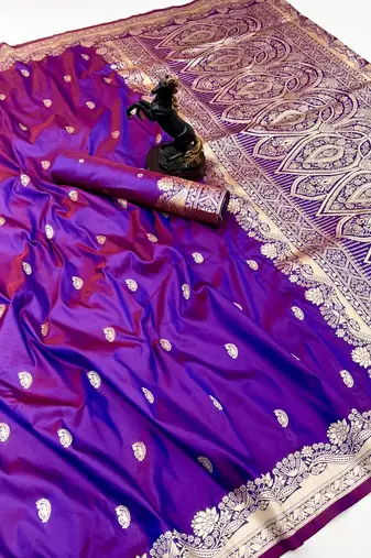 Magenta paithani soft silk saree with nath butti & rich zari pallu