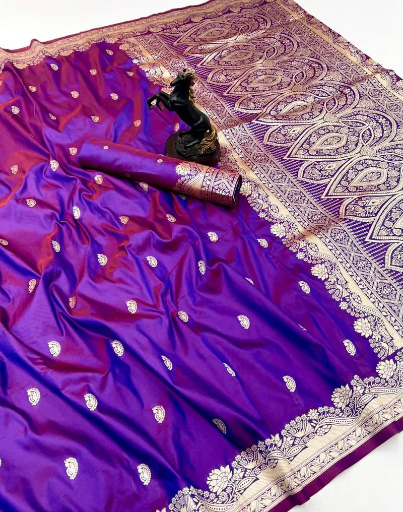 Magenta paithani soft silk saree with nath butti & rich zari pallu