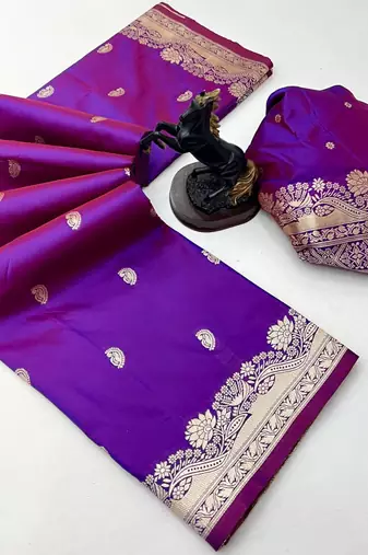 Magenta paithani soft silk saree with nath butti & rich zari pallu
