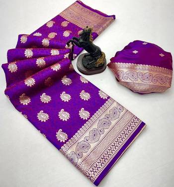 Purple banarasi silk saree with zari embossed mango design & rich pallu 2