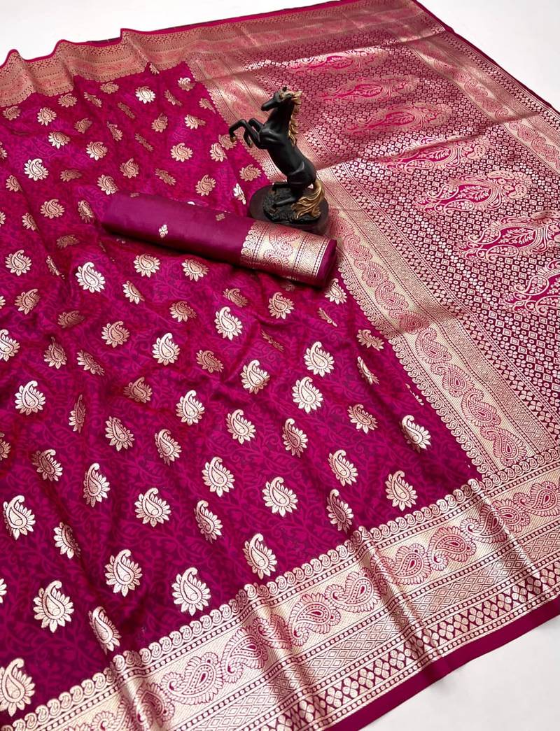 Pink banarasi silk saree with zari embossed mango design & rich pallu