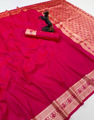 Hot pink soft silk saree with zari gala design & rich woven pallu 1