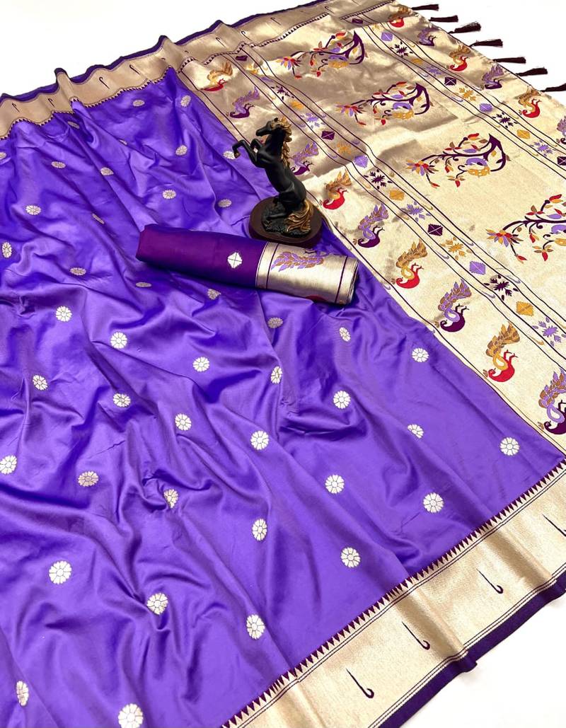 Light purple soft silk paithani saree with flora zari weaving & muniya border