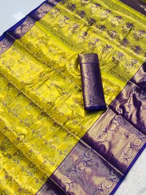 Parrot green silk saree with contrast zari border & rich woven pallu 1
