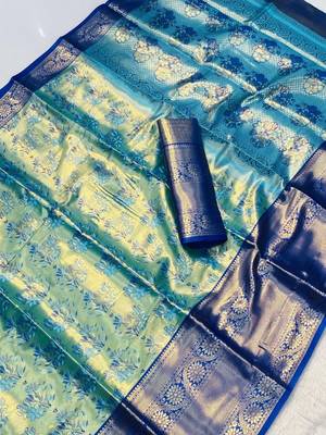 Royal blue silk saree with contrast zari border & rich woven pallu 1