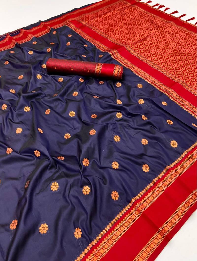 Navy blue soft silk saree with dual zari motifs, narayan border & contrast pallu