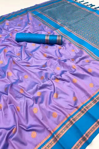 Light lavender soft silk saree with dual zari motifs, narayan border & contrast pallu