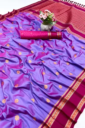 Light lavender soft silk saree with dual zari motifs, narayan border & contrast pallu