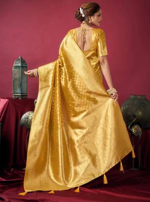 Elegant tissue silk blend saree with zhallar border  lightweight & shimmering drapape 3