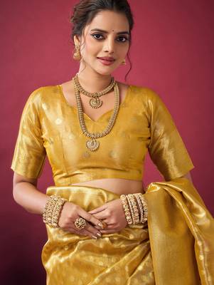 Elegant tissue silk blend saree with zhallar border  lightweight & shimmering drapape 4