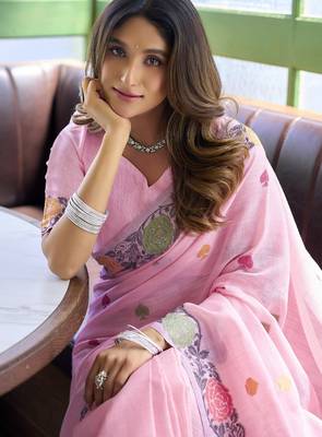 linen jacquard saree with fancy tassels 2