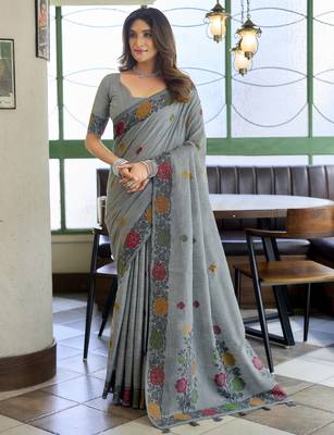 linen jacquard saree with fancy tassels 1