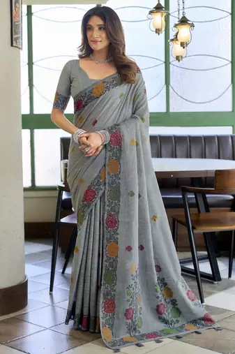 Linen jacquard handloom saree with fancy tassels – elegant textured weave