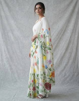 White woven linen saree with blouse piece 2